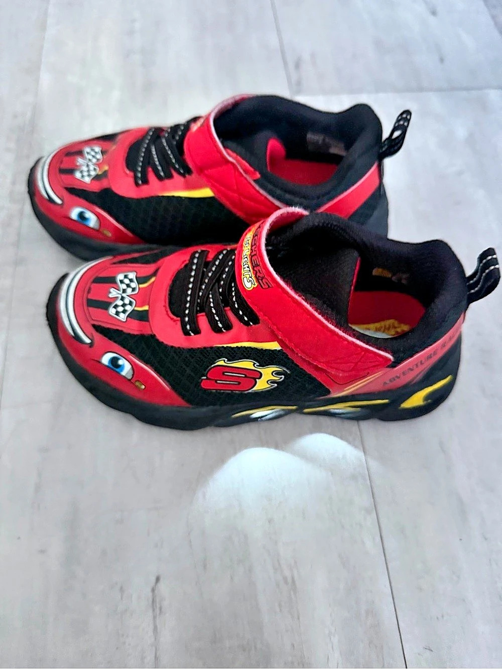 Skechers S-Lights: Thermo-Flash Boys Sneakers Red & Black US 10
